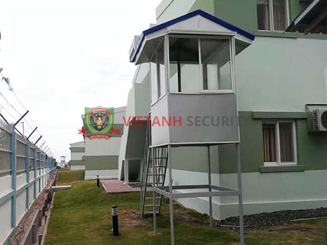 Mẫu chòi bảo vệ chân cao