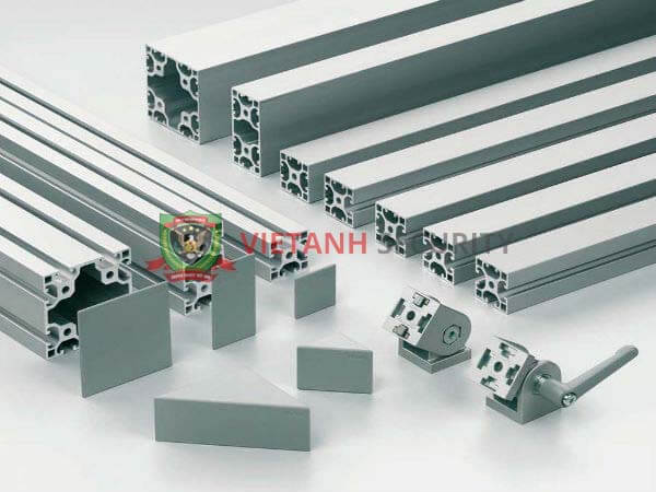 Chất liệu khung thép - hợp kim nhôm