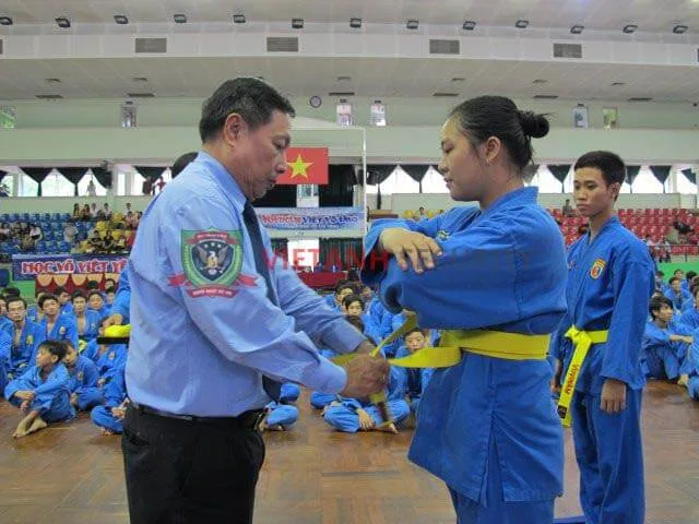Hướng dẫn thắt đai Vovinam