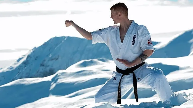 Luyện tập Kyokushin Luyện tập Kyokushin