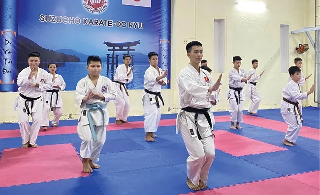 Học Suzucho Karate Học Suzucho Karate