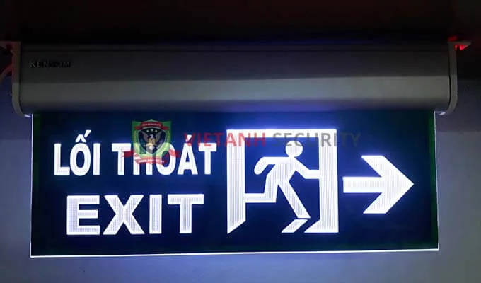 Đèn thoát hiểm Đèn thoát hiểm