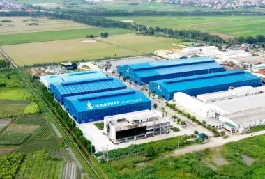 bảo vệ công ty Phương Trung