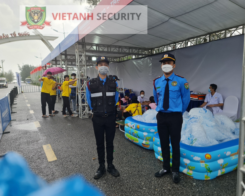 Bảo vệ Việt Anh thực hiện nhiệm vụ tại giải Aquaman Vietnam