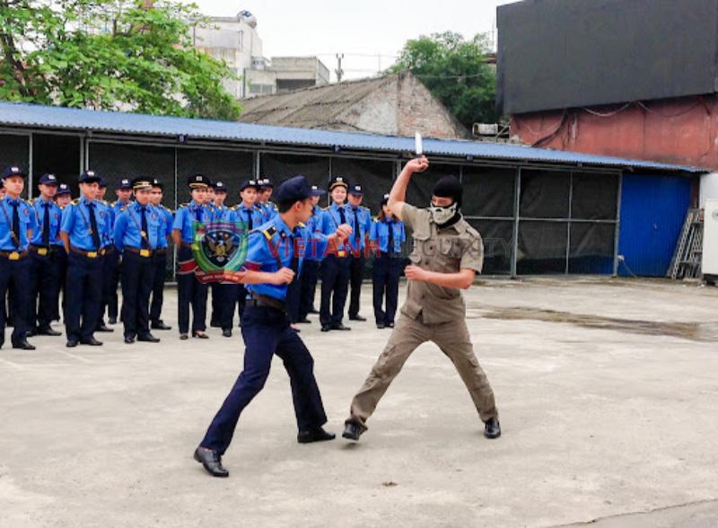 Khoá tập huấn nhân viên bảo vệ chuyên nghiệp - Bảo vệ Việt Anh