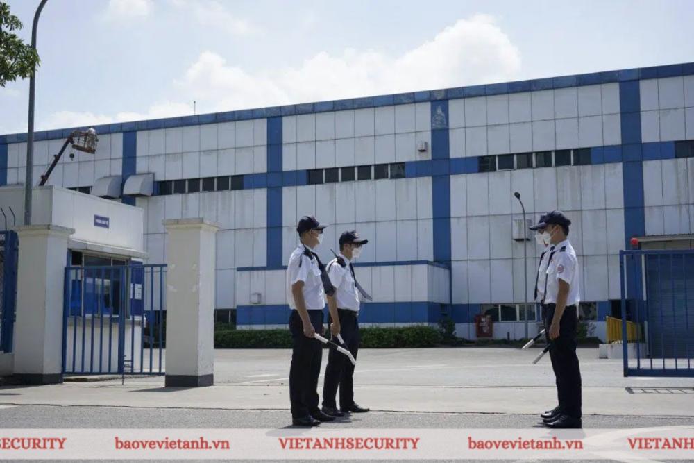 Nhiệm vụ của nhân viên bảo vệ nhà máy Nhiệm vụ của nhân viên bảo vệ nhà máy