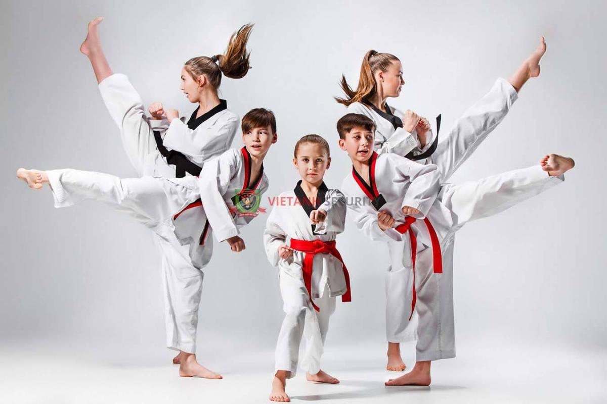 18 đòn đá Taekwondo - Những điều võ sinh nhất định phải biết